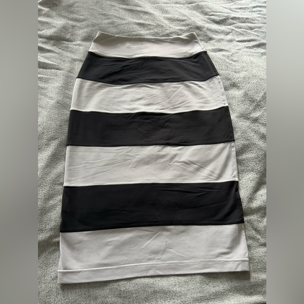 Lululemon skirt